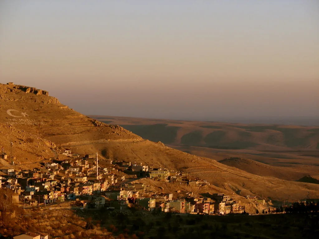 Mardin’de Gün Doğumu ve Gün Batımı: En İyi Manzara Noktaları